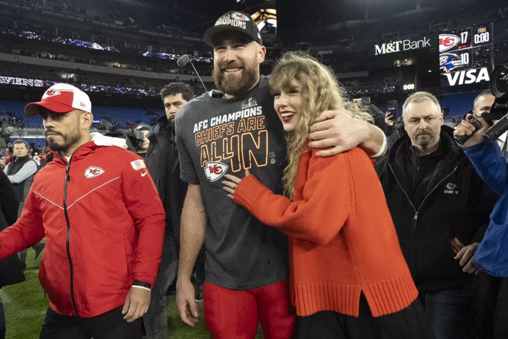 Taylor Swift and Travis Kelce at the AFC championship